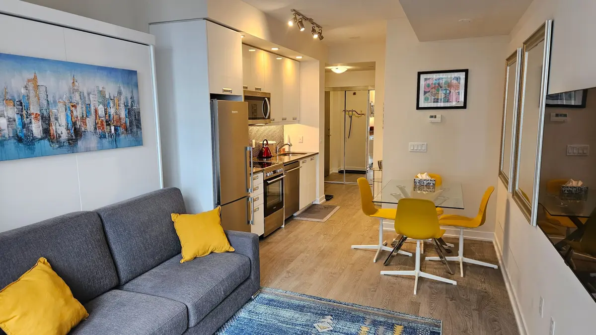 Toronto C01, ON M5V 0S6,99 John ST #3506