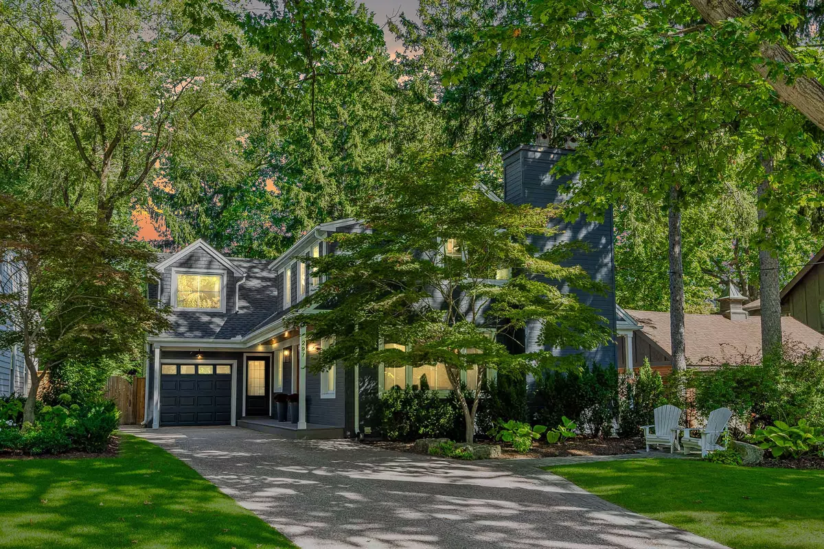 Oakville, ON L6J 3V3,297 Watson AVE