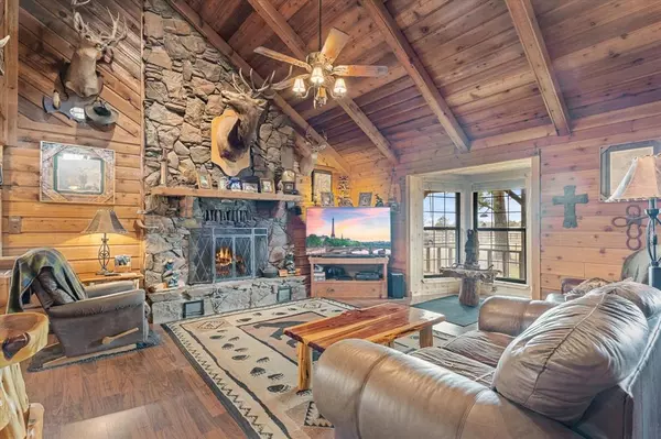 26982 Fm 902, Collinsville, TX 76233