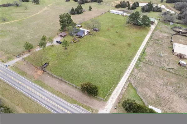 Collinsville, TX 76233,26982 Fm 902