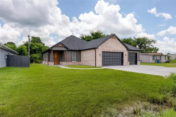 Tool, TX 75143,595 Kontiki Drive