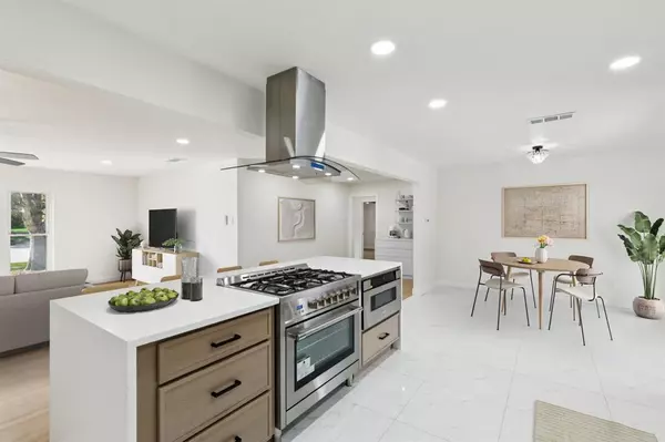 Dallas, TX 75218,11329 Gatewood Place