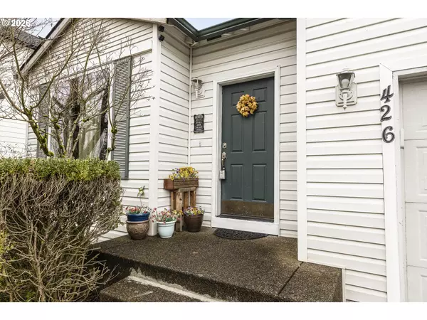 Woodburn, OR 97071,426 INGLEWOOD LN