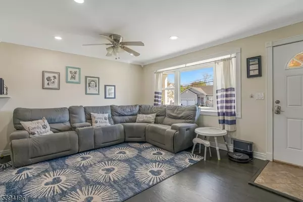 Manville Boro, NJ 08835,183 E Camplain Rd