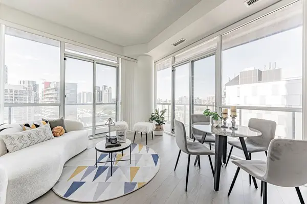 Toronto C01, ON M5V 0G8,20 Bruyeres Mews #1503