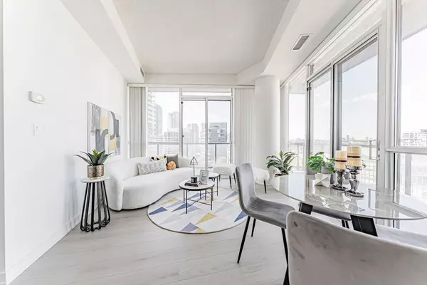 Toronto C01, ON M5V 0G8,20 Bruyeres Mews #1503