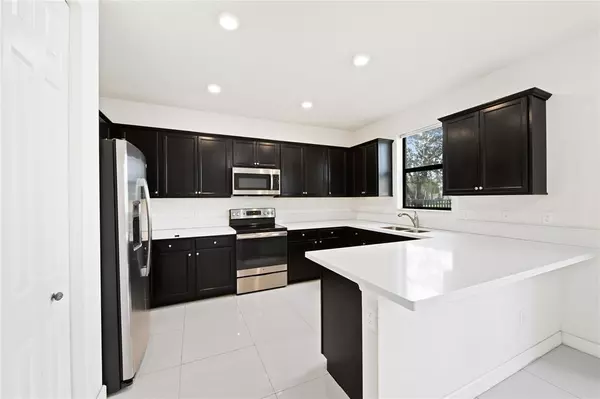 Coconut Creek, FL 33073,4033 Devenshire Ct #4033