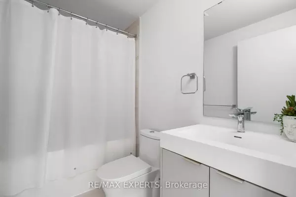 Vaughan, ON L4K 0P4,2920 Highway 7 RD W #1010