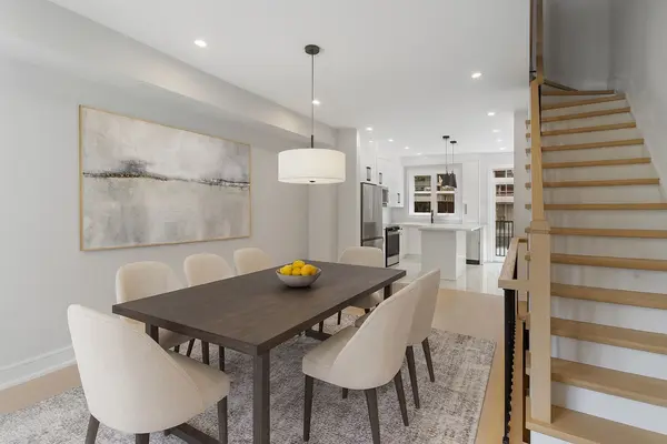 Markham, ON L3T 0A4,21 Galleria Pkwy #21