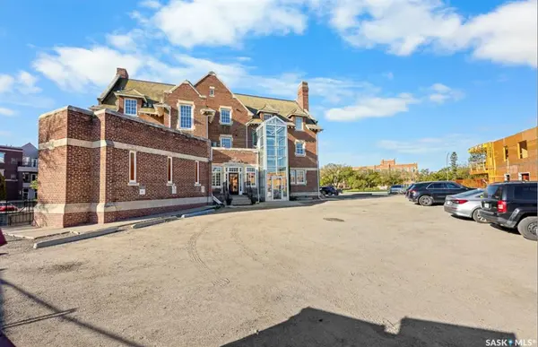 2445 Broad STREET #213, Regina, SK S4P 0C7