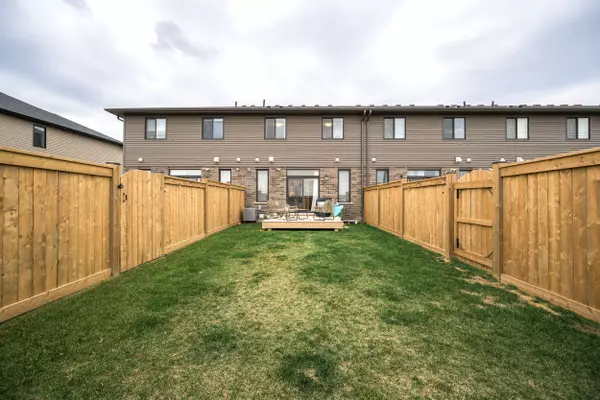 St. Thomas, ON N5P 3S6,33 Evylean CT