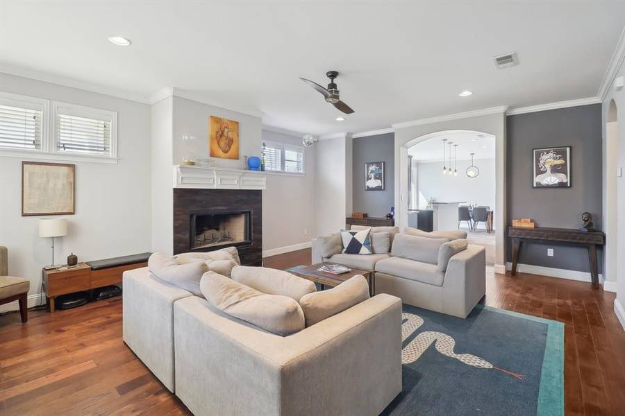 601 N Lancaster Avenue, Dallas, TX 75203