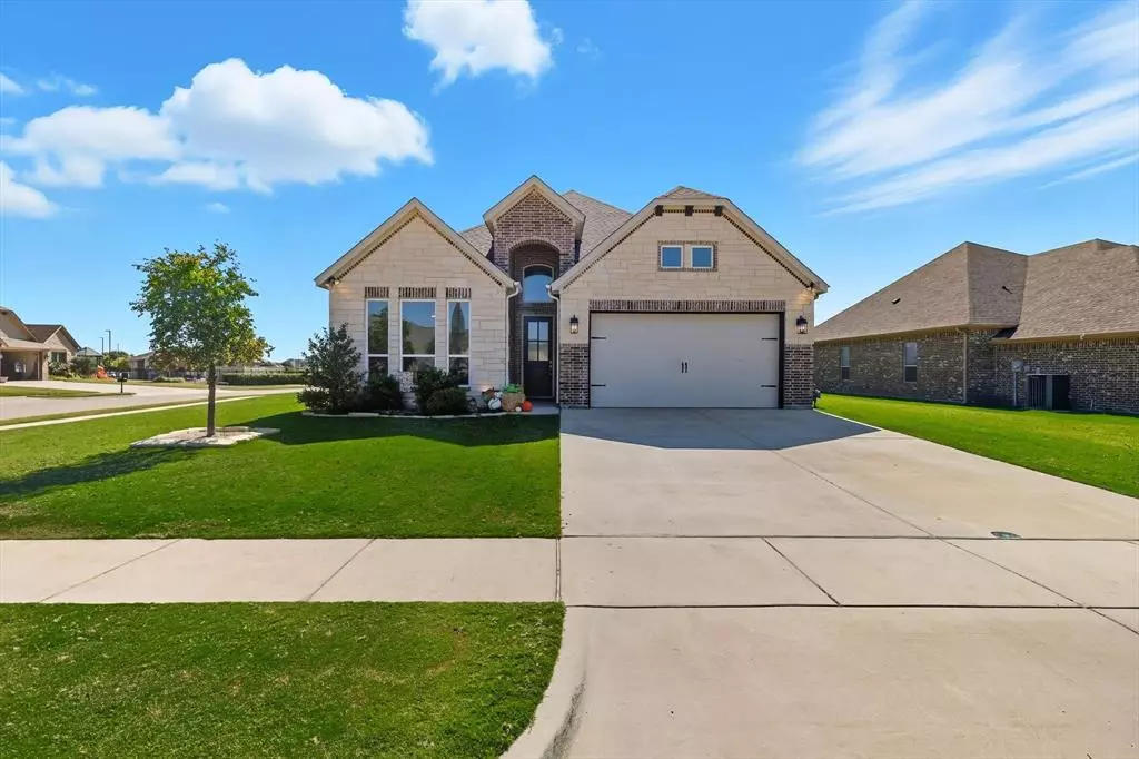 Granbury, TX 76048,900 Pate Street