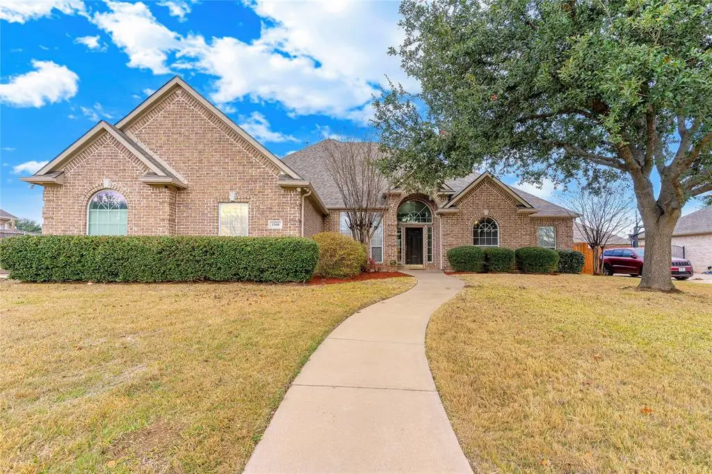 Cleburne, TX 76033,1508 Leaning Oak Lane
