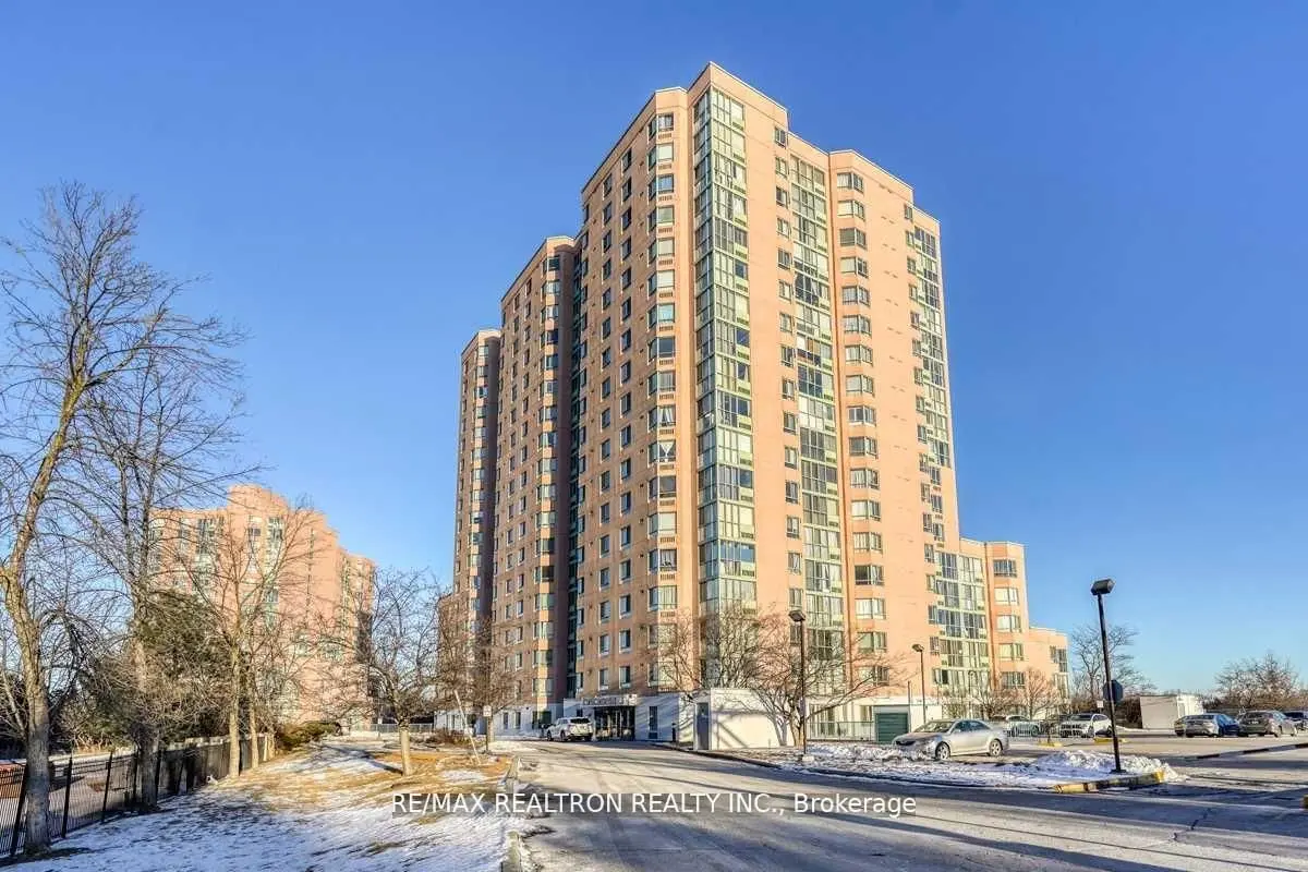 Toronto W10, ON M9V 5E6,41 Markbrook LN #201
