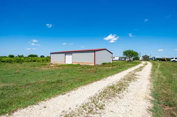 Nocona, TX 76255,3641 Carpenter Road