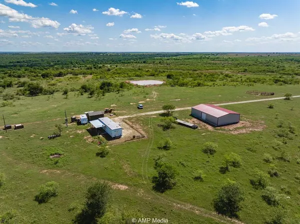 3641 A Carpenter Road, Nocona, TX 76255
