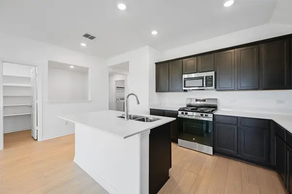 Crandall, TX 75114,2144 Tule Way