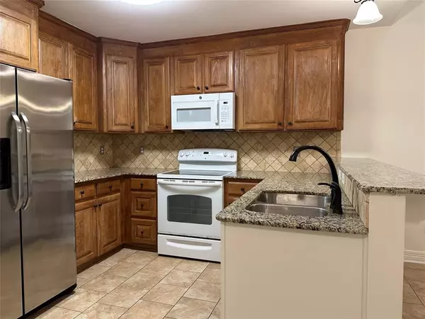 Bossier City, LA 71111,3634 Greenacres Drive #260