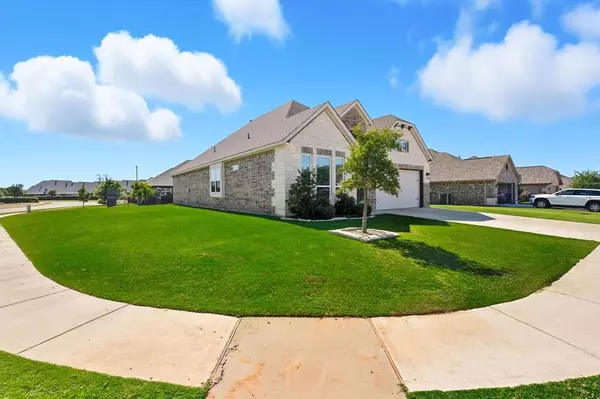 Granbury, TX 76048,900 Pate Street