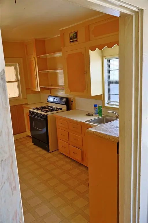 Wichita Falls, TX 76301,1603 Speedway Avenue