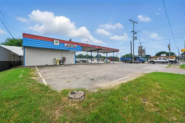 Ennis, TX 75119,100 S Kaufman Street