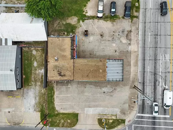 Ennis, TX 75119,100 S Kaufman Street