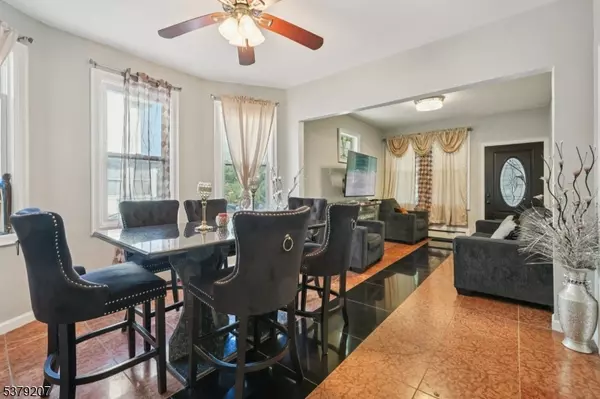 Garfield City, NJ 07026,55 Hobart Pl