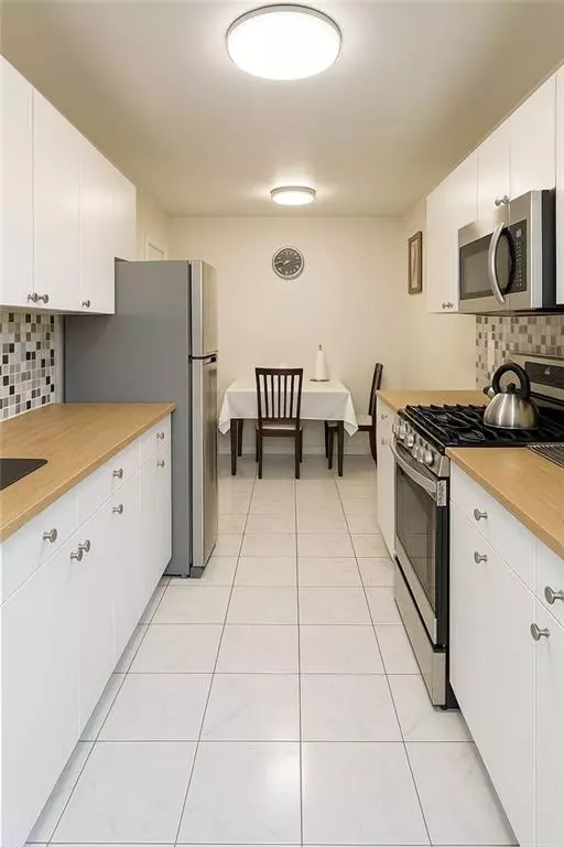 Brooklyn, NY 11235,2461 East 29th ST #4K