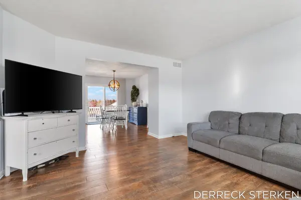 Zeeland, MI 49464,2749 Blue Stem DR