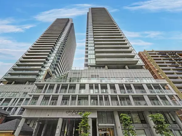 195 Redpath AVE #1516, Toronto C10, ON M4P 0E4