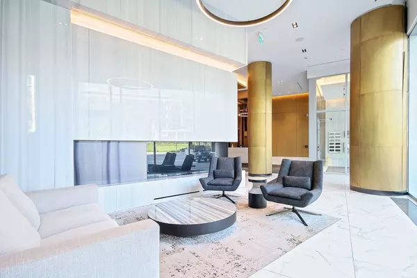 Toronto C08, ON M5E 0C5,15 Queens Quay E #808