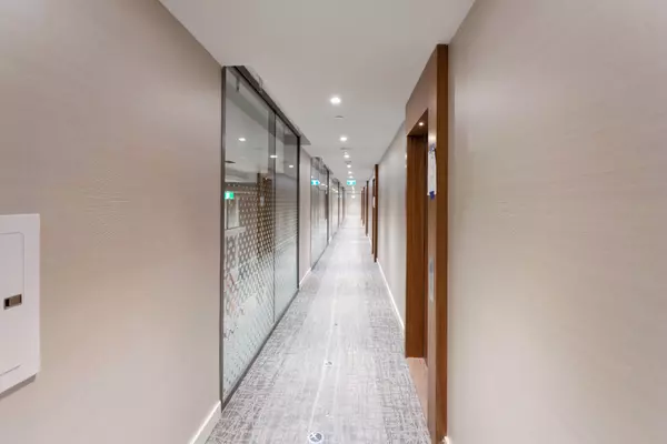 Toronto C08, ON M5E 0C5,15 Queens Quay E #808