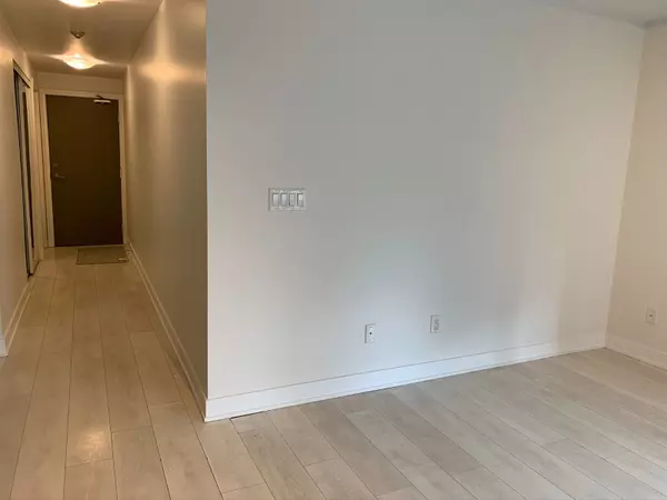 Toronto C01, ON M5V 0C8,169 Fort York BLVD #615