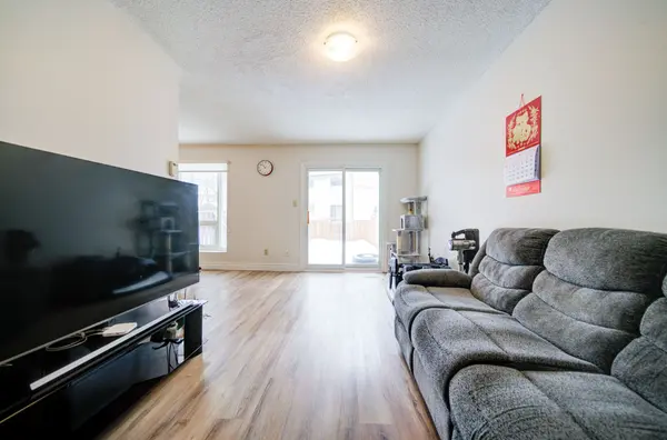 Toronto E07, ON M1V 1Y4,12 Sadlee Cove CRES