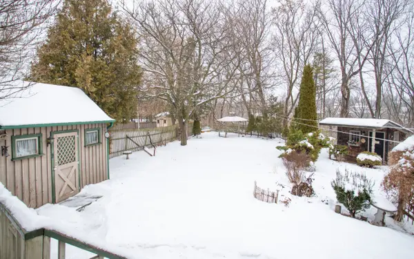 Clarington, ON L1C 1J9,99 Little AVE