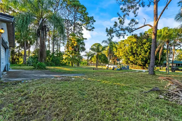 Loxahatchee, FL 33470,15734 89th Pl