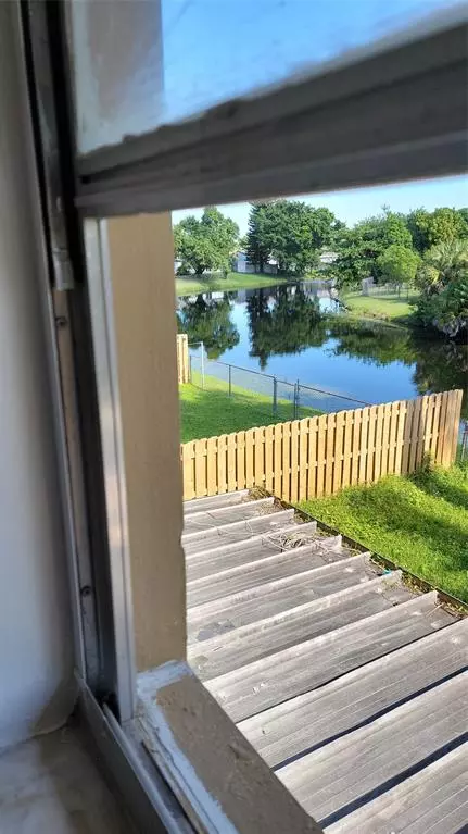 North Lauderdale, FL 33068,609 SW 79th Ter