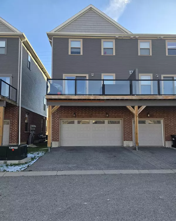 1 Leggott AVE #27, Barrie, ON L4M 0K7