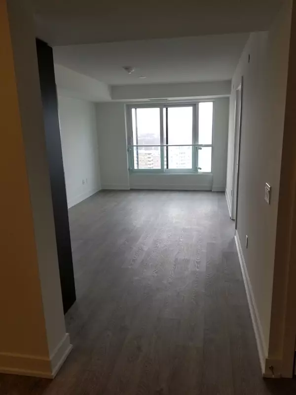 Toronto W08, ON M9A 4Y1,7 Mabelle AVE #1907