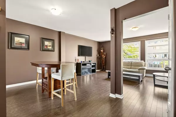 Burlington, ON L7P 3R9,2050 Upper Middle RD #69