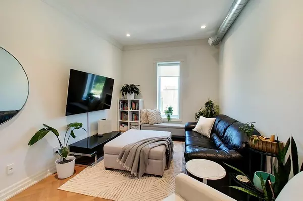 Meaford, ON N4L 1V6,8 Sykes ST N #1