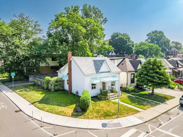 Hamilton, ON L8R 1V3,30 Baker ST