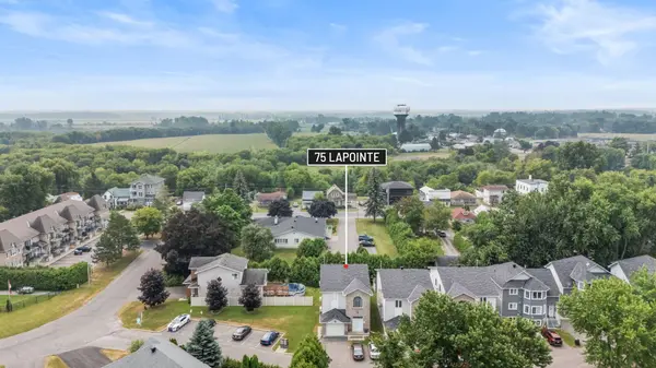 Russell, ON K0A 1W0,75 LAPOINTE BLVD #1C