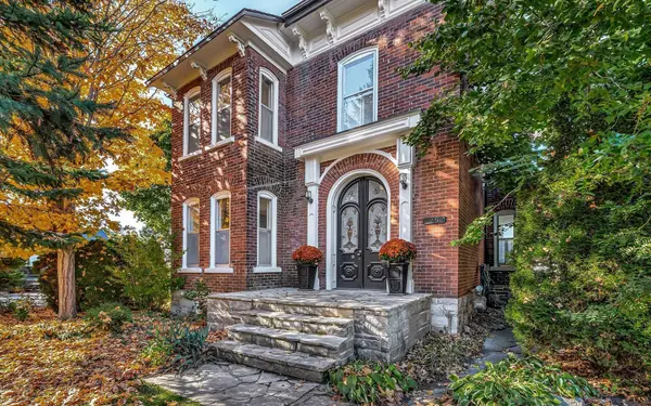 25 Picton Main ST, Prince Edward County, ON K0K 2T0