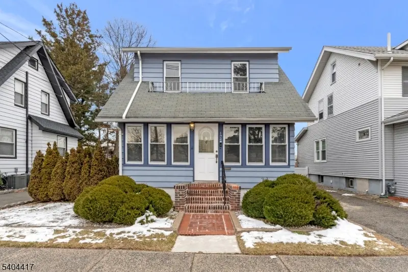 174 Colfax Ave, Clifton City, NJ 07013