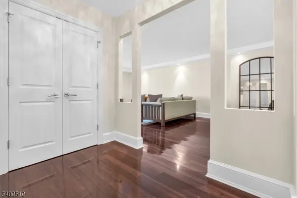 Cliffside Park Boro, NJ 07010,200 Winston Dr-C1711 #1711