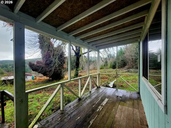 Lakeside, OR 97449,97736 N Lake LN