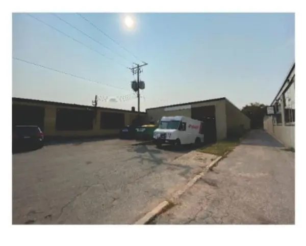 Toronto E03, ON M4B 1X4,15 Curity AVE