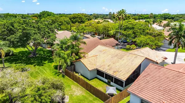 Weston, FL 33326,2335 Dover